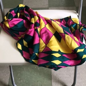 Vintage Silk geometric Design Scarf